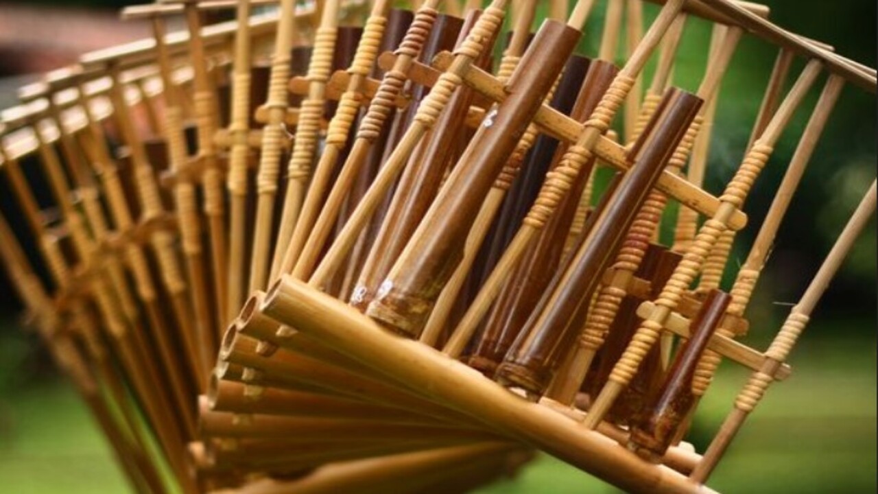 Sejarah angklung